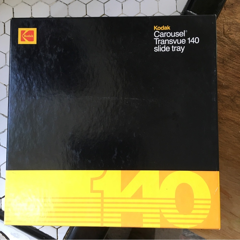 Kodak carousel transvue 140 slide holder